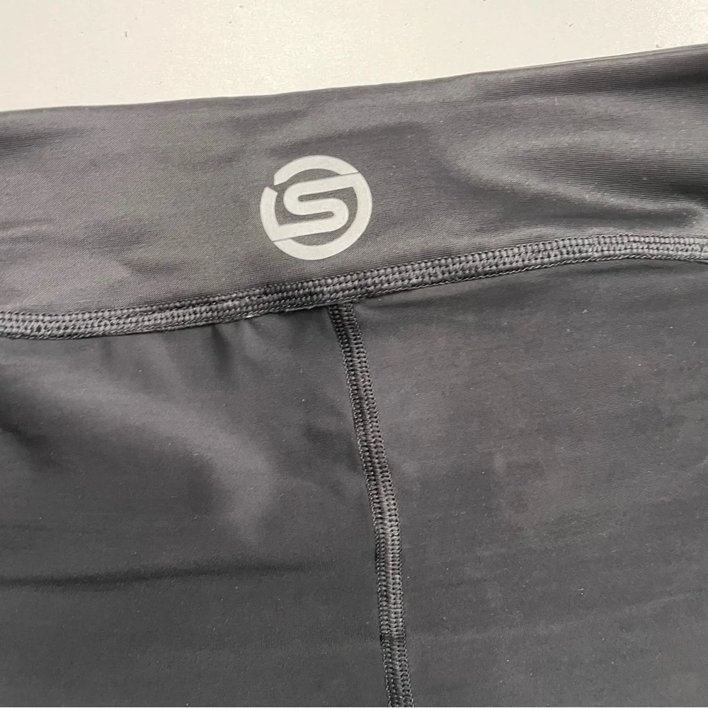 Skims Biker Shorts Boxer High Performance Athletic Shaper Exercise Black